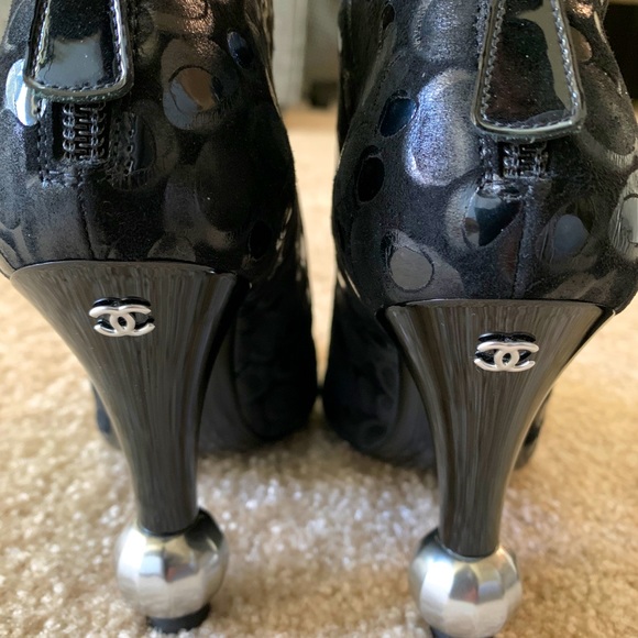 CHANEL booties Sz 6 - Picture 9 of 9